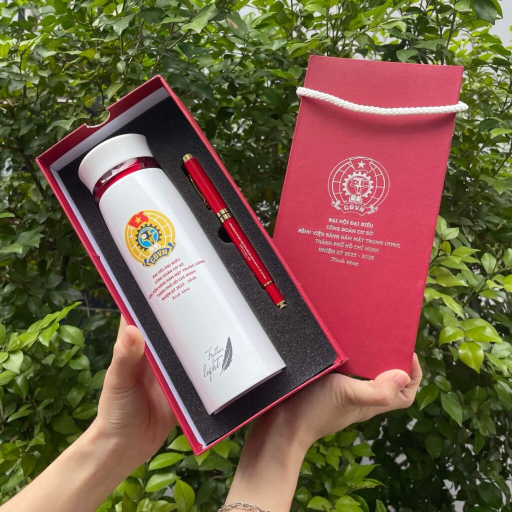 set qua tang dai hoi Túi Vải In Logo