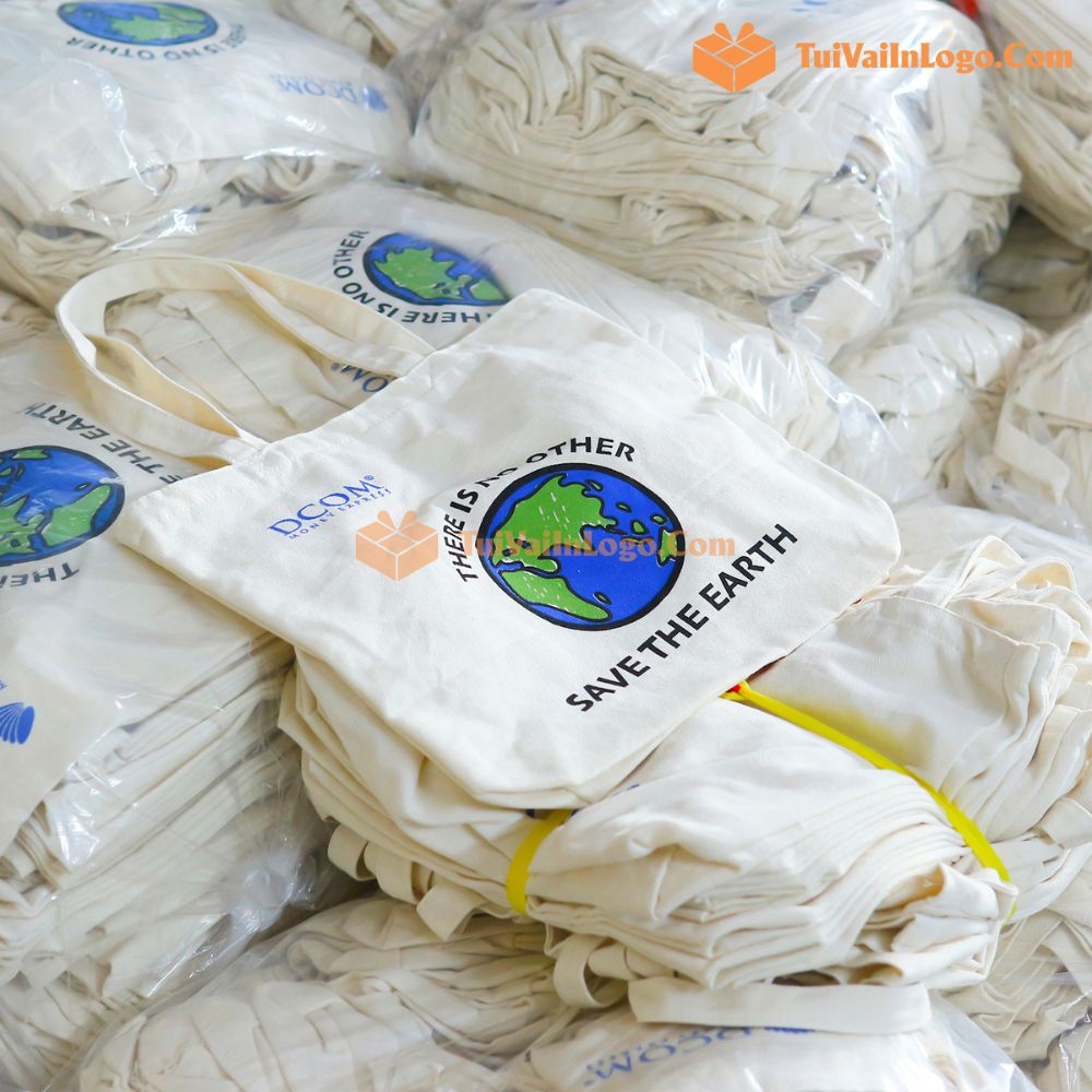 Xưởng sản xuất túi vải canvas in logo theo yêu cầu tại DTH