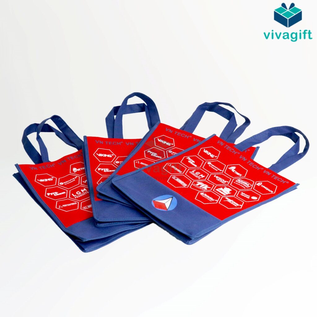 Đa dạng mẫu túi vải in ấn theo yêu cầu tại xưởng Vivagift