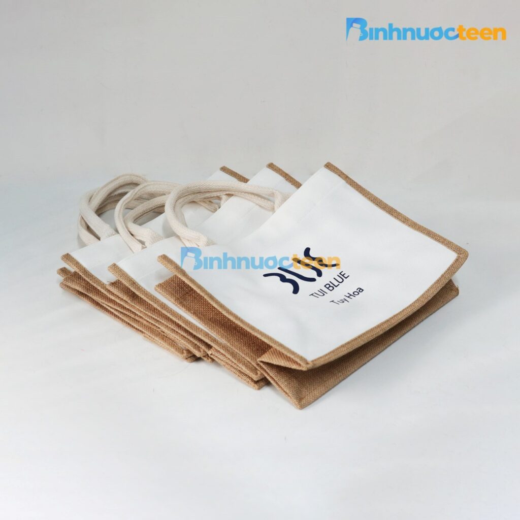 Binhnuocteen.com sản xuất túi vải in ấn nhanh, đáp ứng đúng tiến độ