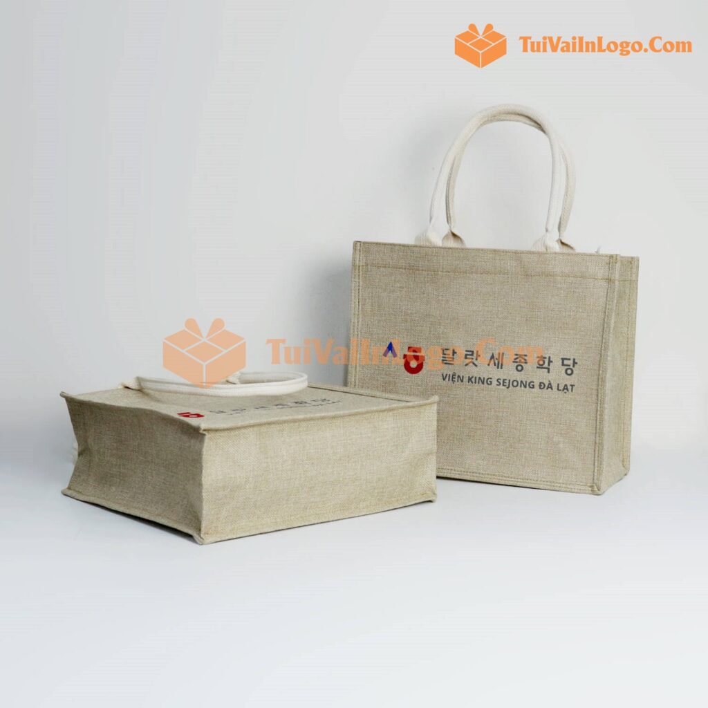 Tuivaiinlogo.com nhận in túi đay chất lượng cao, sản xuất nhanh