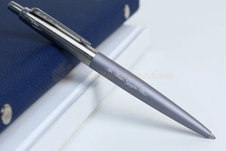 gia but parker viet nam 03 Túi Vải In Logo
